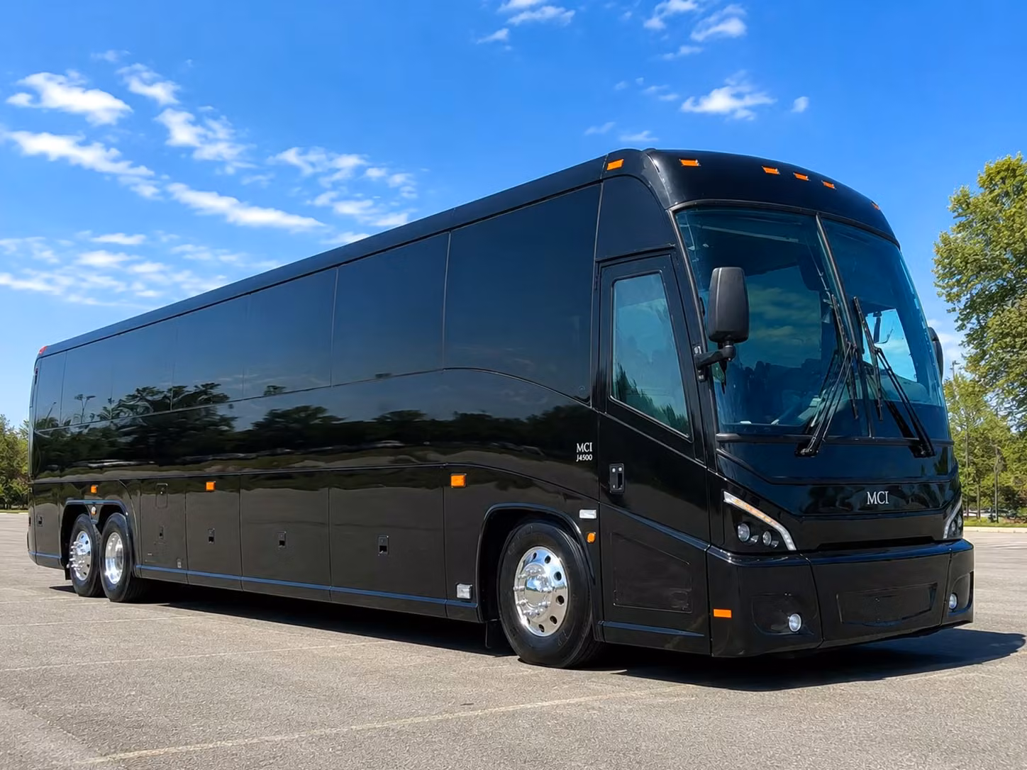construction site and industrial crew shuttles serving fresno s central valley worksites