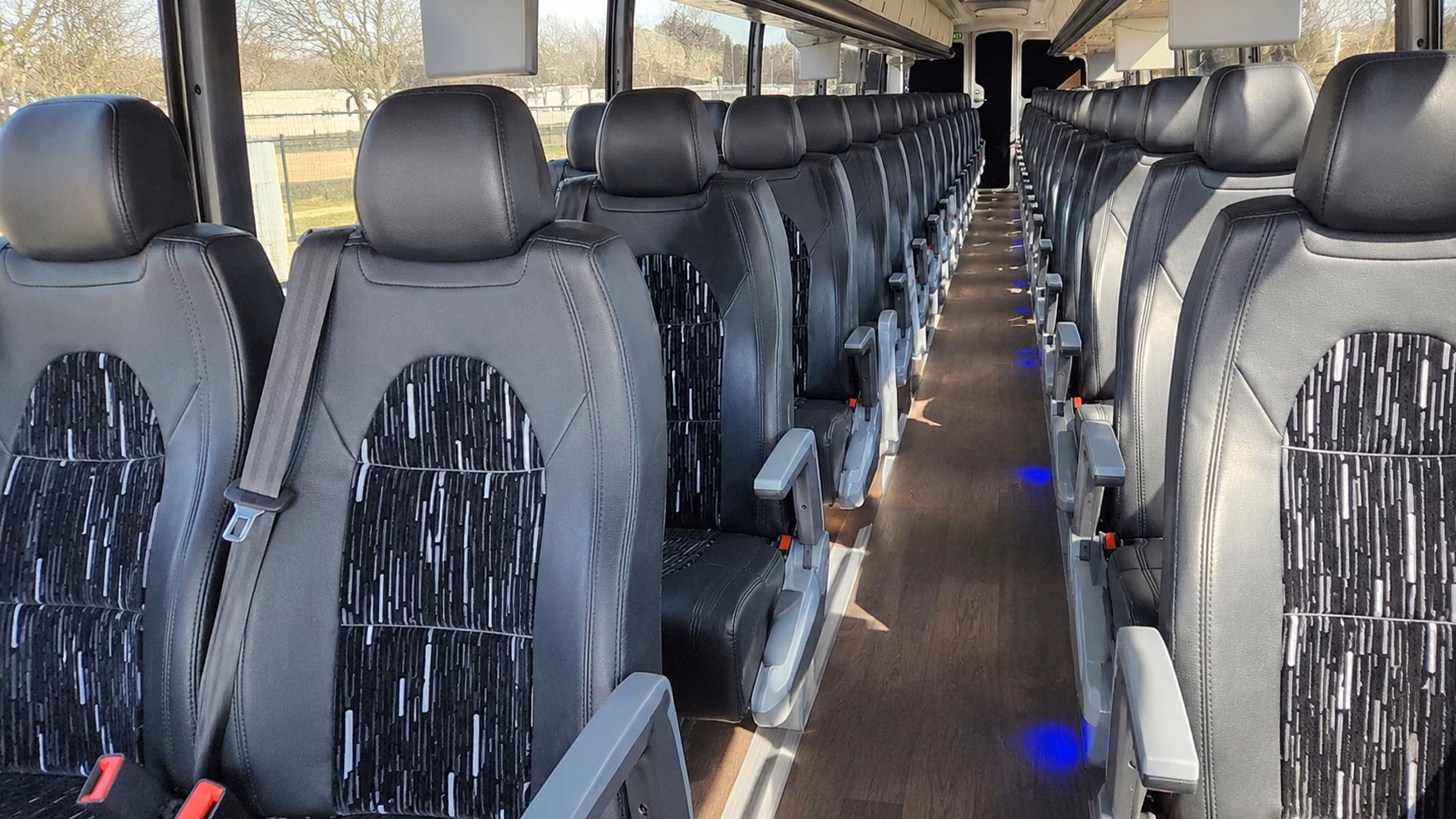 shuttle guests seamlessly between fresno hotels and your wedding venue